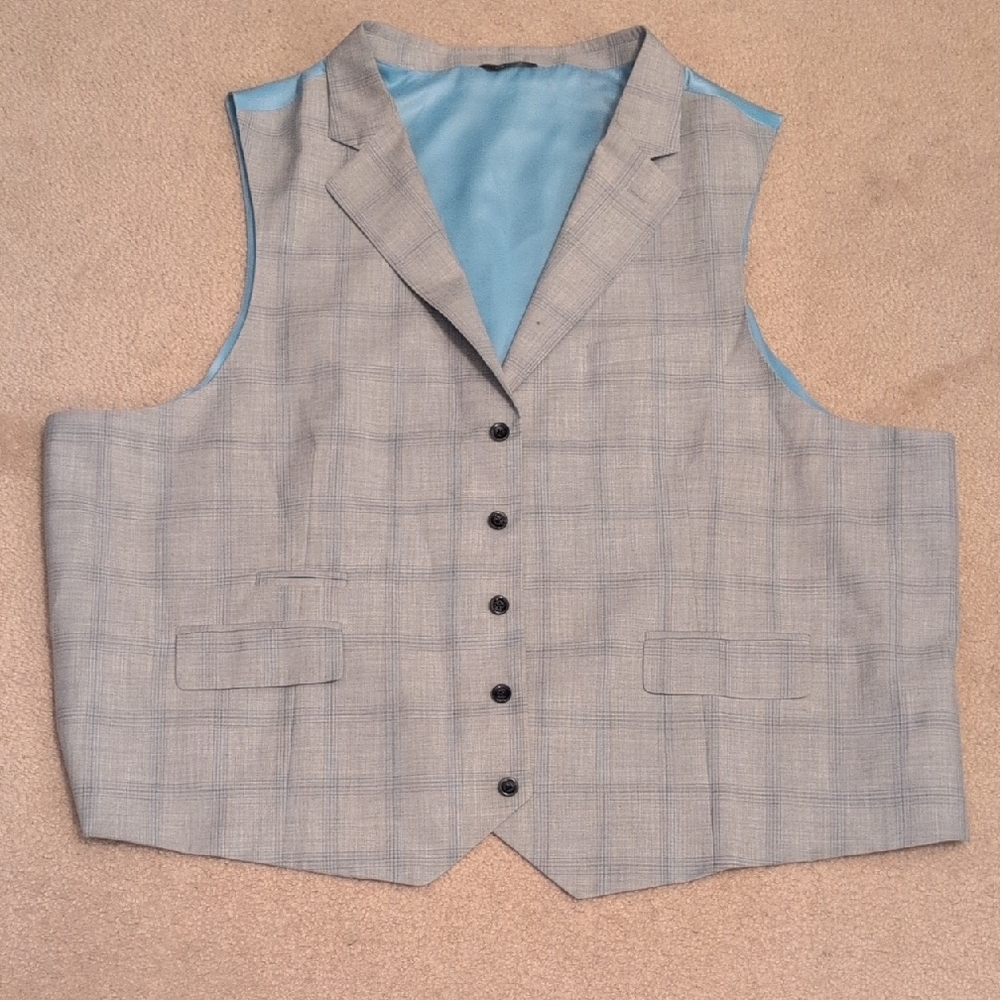 Sophisticated Gray Checkered Men's Vest